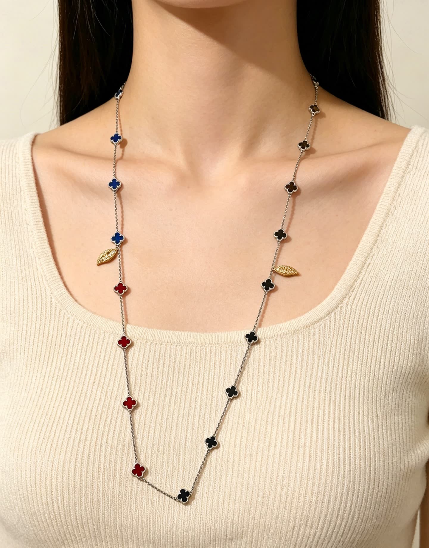 Van Cleef & Arpels Magic Alhambra Necklace